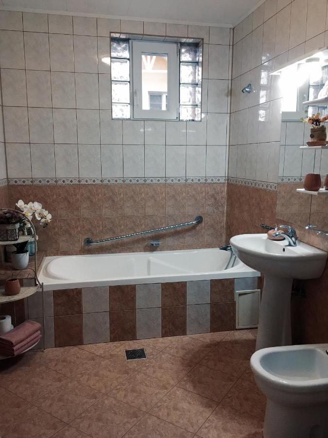 Kara Apartman Odorheiu Secuiesc Zewnętrze zdjęcie